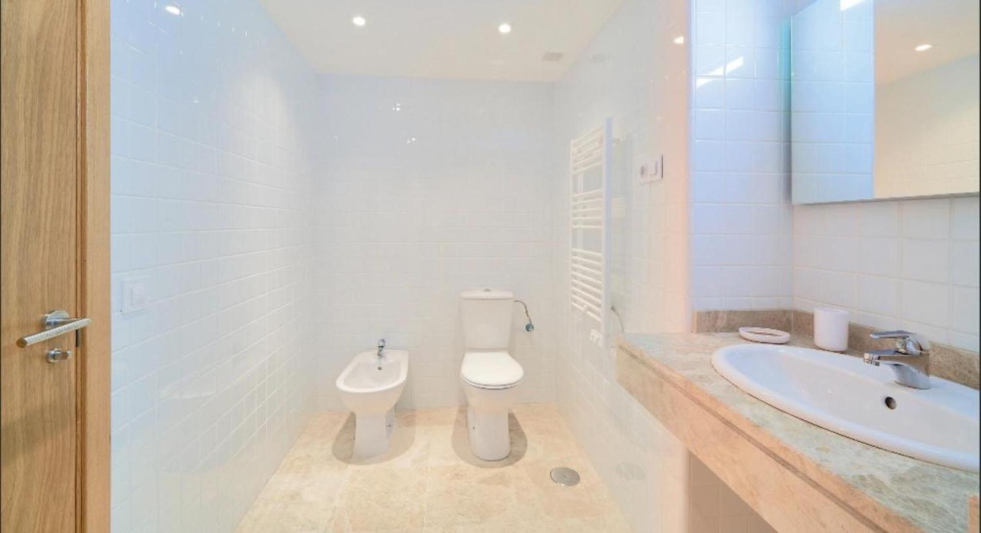 Holidays2Malaga Heroe De Sostoa Con Piscina Junto Estacion Ave Y Playa Luaran gambar